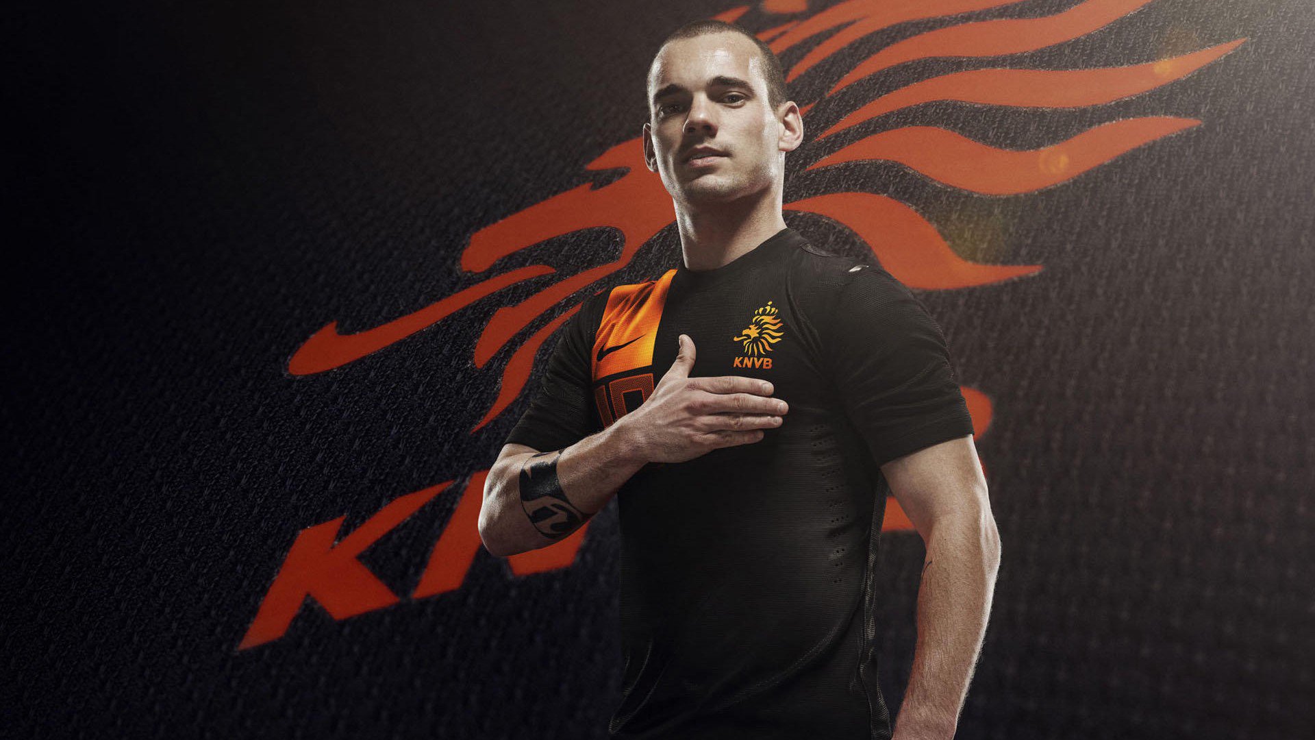 国家队技战术执行缺乏多队内模拟机制,国家队作战姿势